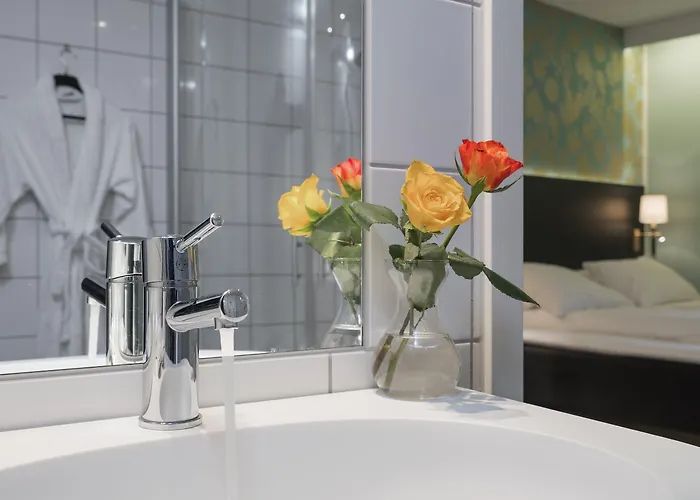 Отель Thon Nidaros 4*