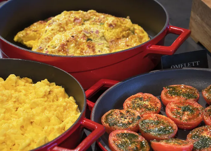 Отель Thon Nidaros 4*