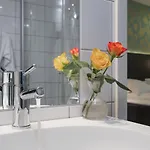 Отель Thon Nidaros 4*